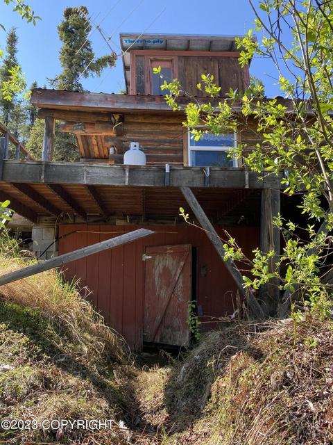 1885 Ridge Run Rd, Fairbanks, AK 99712