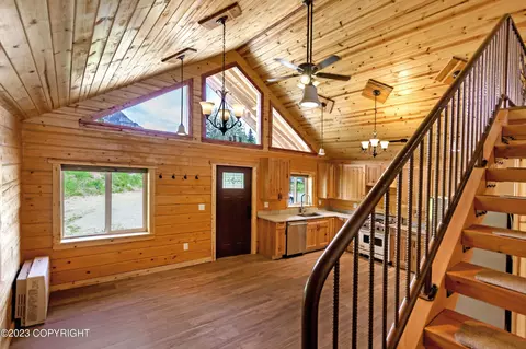 955 N Old Glenn Hwy, Palmer, AK 99645