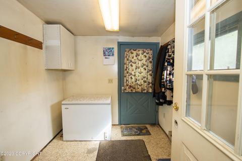 21113 Jayhawk Dr, Chugiak, AK 99567 photo 29