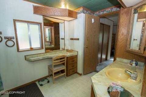 21113 Jayhawk Dr, Chugiak, AK 99567 photo 23