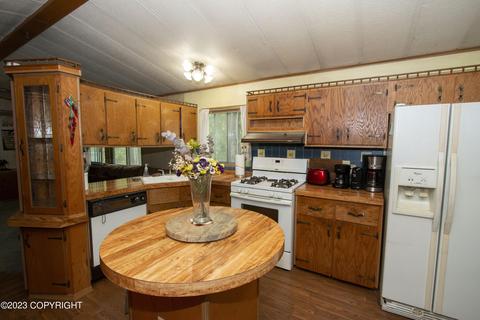21113 Jayhawk Dr, Chugiak, AK 99567 photo 19