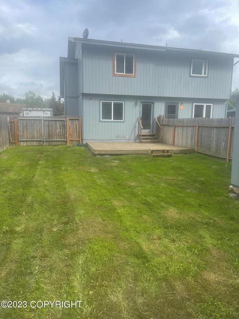 10613 Boysen Berry Pl, Anchorage, AK 99515