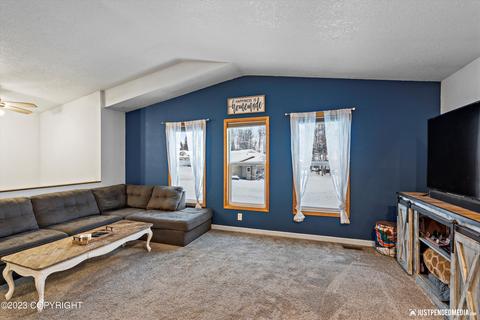 9518 W Parkview Terrace Loop, Eagle River, AK 99577 photo 6