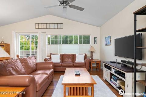 5840 Sapphire Loop, Anchorage, AK 99504 photo 4