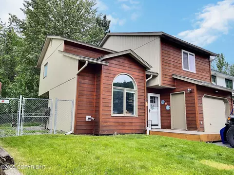 17541 Beaujolais Dr, Eagle River, AK 99577