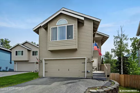 20452 Granite Park Cir, Eagle River, AK 99577