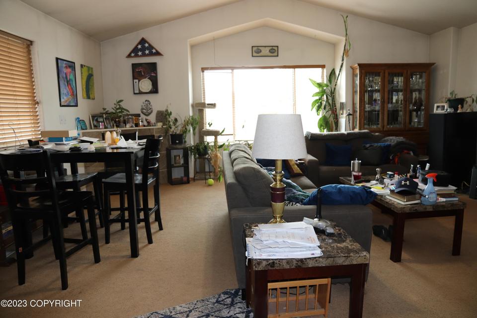  8511 Golden St, Anchorage, AK 99502 photo 2