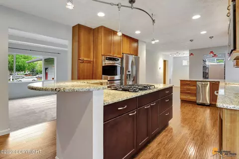 8960 Rendon Dr, Anchorage, AK 99507 photo 9