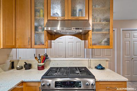 32540 Eagle River Rd, Eagle River, AK 99577 photo 23