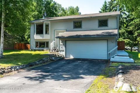 9532 Dundas Cir, Eagle River, AK 99577