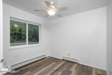 21035 River Park Dr, Eagle River, AK 99577 photo 14