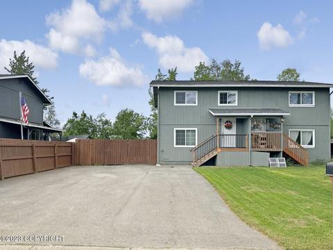 8060 Nadine St, Anchorage, AK 99507