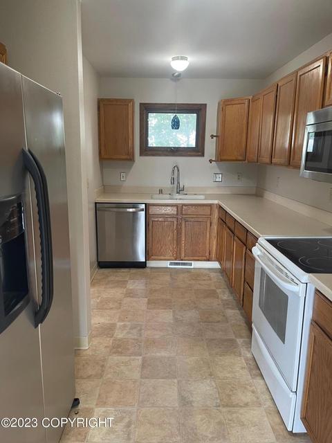 6148 Doil Cir, Anchorage, AK 99507 photo 8