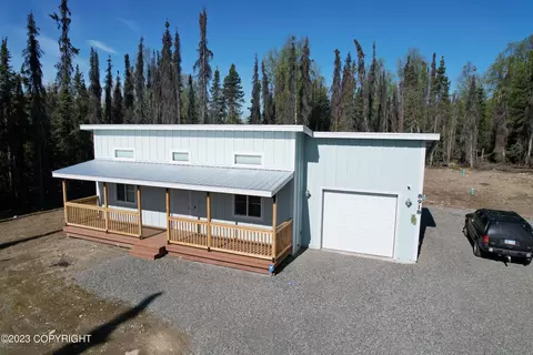 8918 N Amy Cir, Willow, AK 99688