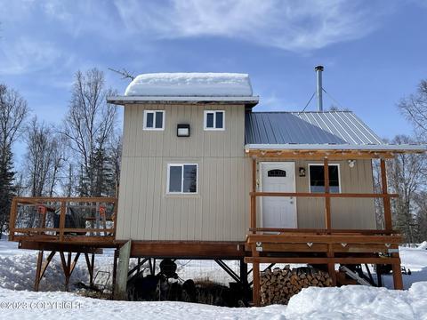 20480 S Hugo Loop, Trapper Creek, AK 99683