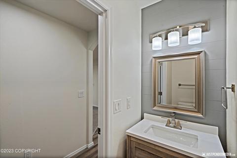 5561 Alora Loop # 17, Anchorage, AK 99504 photo 25
