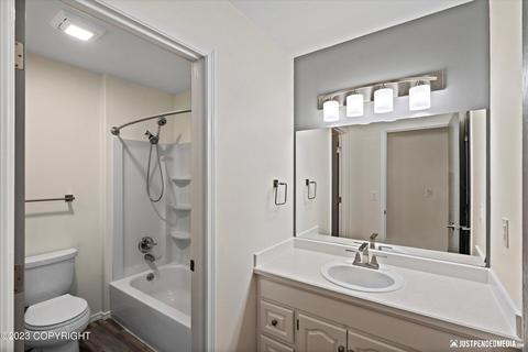5561 Alora Loop # 17, Anchorage, AK 99504 photo 23