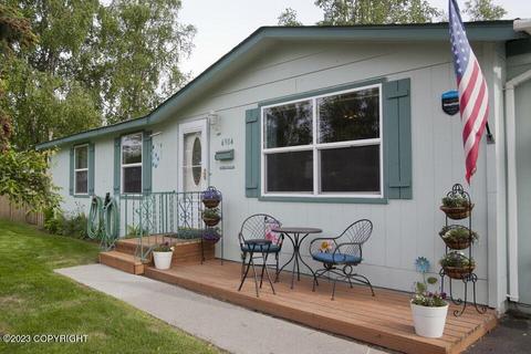 6904 Mink Ave, Anchorage, AK 99504