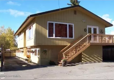 3205 Outta Pl, Anchorage, AK 99517