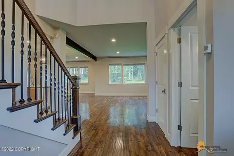 13904 Akers Cir, Eagle River, AK 99577 photo 9