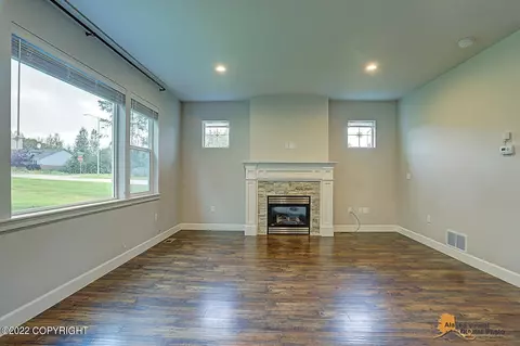 13904 Akers Cir, Eagle River, AK 99577 photo 12