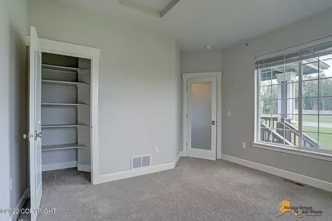 13904 Akers Cir, Eagle River, AK 99577 photo 8