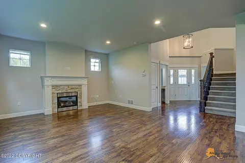 13904 Akers Cir, Eagle River, AK 99577 photo 13