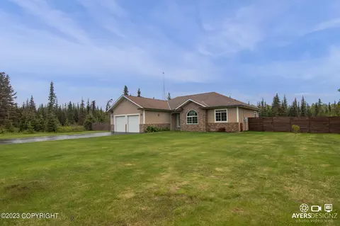 37628 Captains Court Cir, Kenai, AK 99611