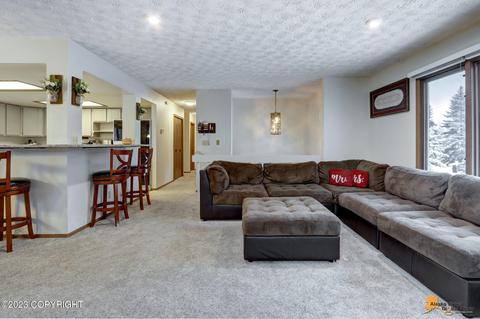 9927 Annette Cir, Eagle River, AK 99577 photo 7