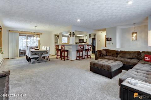 9927 Annette Cir, Eagle River, AK 99577 photo 4