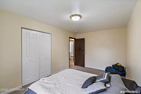 4101 Grape Pl, Anchorage, AK 99508 photo 14