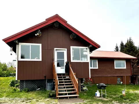 41596 Manor Rd, Homer, AK 99603