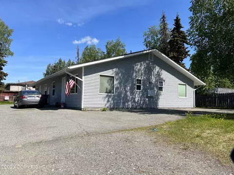 8421 E 3rd Ave, Anchorage, AK 99504