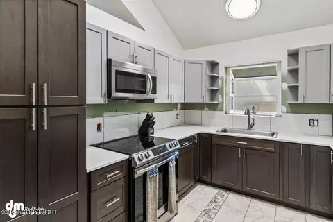 8210 Kronos Dr, Anchorage, AK 99507 photo 12