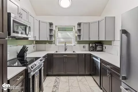 8210 Kronos Dr, Anchorage, AK 99507 photo 11