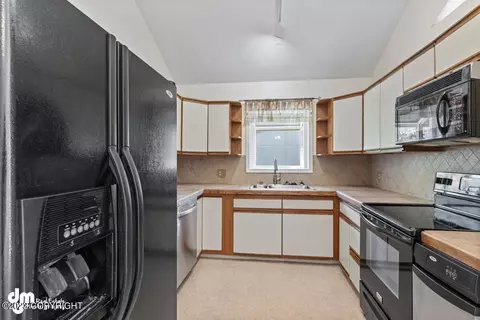 8210 Kronos Dr, Anchorage, AK 99507 photo 40