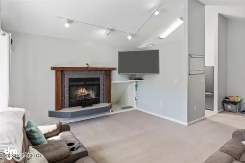 8210 Kronos Dr, Anchorage, AK 99507 photo 5