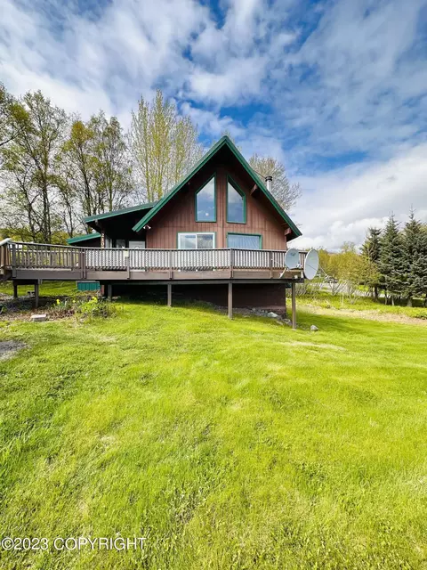 2102 East End Rd, Homer, AK 99603