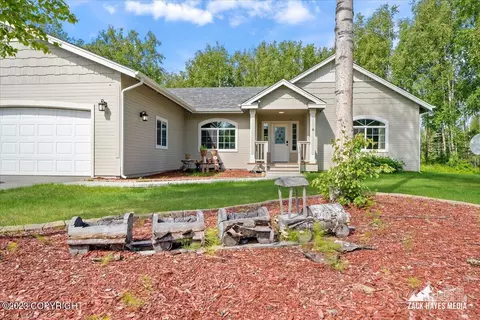 4882 N Flintstone Cir, Wasilla, AK 99654