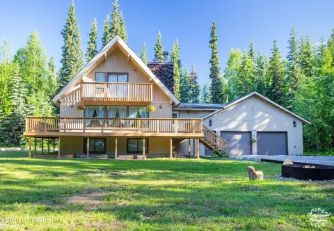 1456 Spencer Ln, North Pole, AK 99705