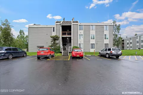 4660 Reka Dr # D18, Anchorage, AK 99508