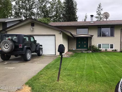 1925 Diomede St, Anchorage, AK 99504