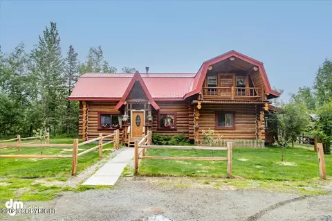 14005 E Moyen Ruelle Ct, Palmer, AK 99645