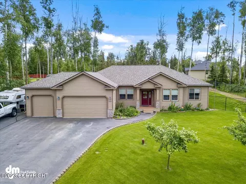 5156 W Sundance Dr, Wasilla, AK 99623