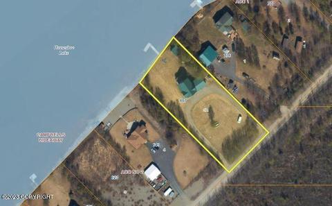 697 S Horseshoe Lake Rd, Big Lake, AK 99652