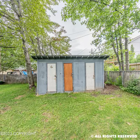 647 E 74th Ave, Anchorage, AK 99518 photo 20