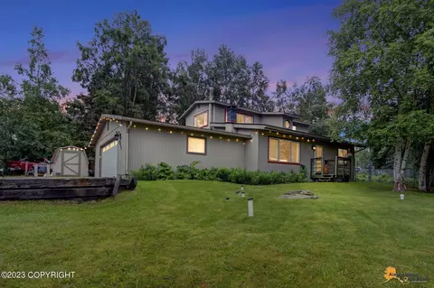 4920 Alpha Cir, Anchorage, AK 99516