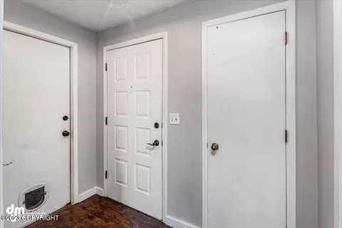 16305 Killington Ct, Eagle River, AK 99577 photo 3