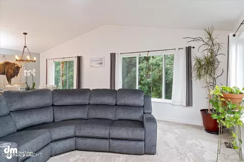 19045 Danny Dr, Eagle River, AK 99577 photo 9