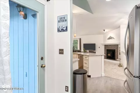 19045 Danny Dr, Eagle River, AK 99577 photo 15